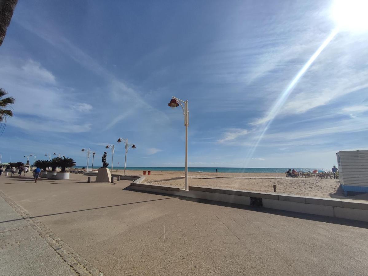 Loft Paseo Maritimo Apartment Кадис Екстериор снимка